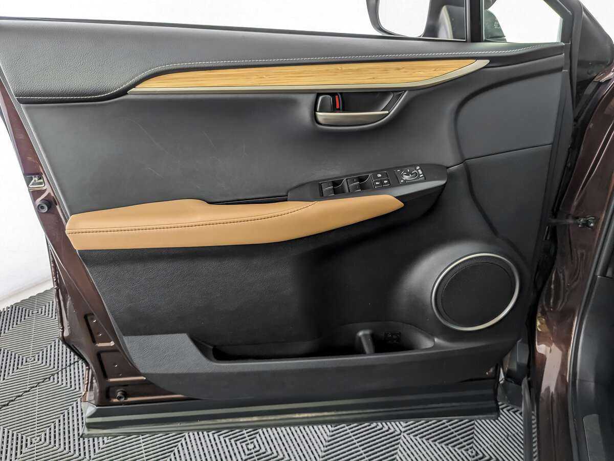 Lexus NX 200, 2017 Фото №15