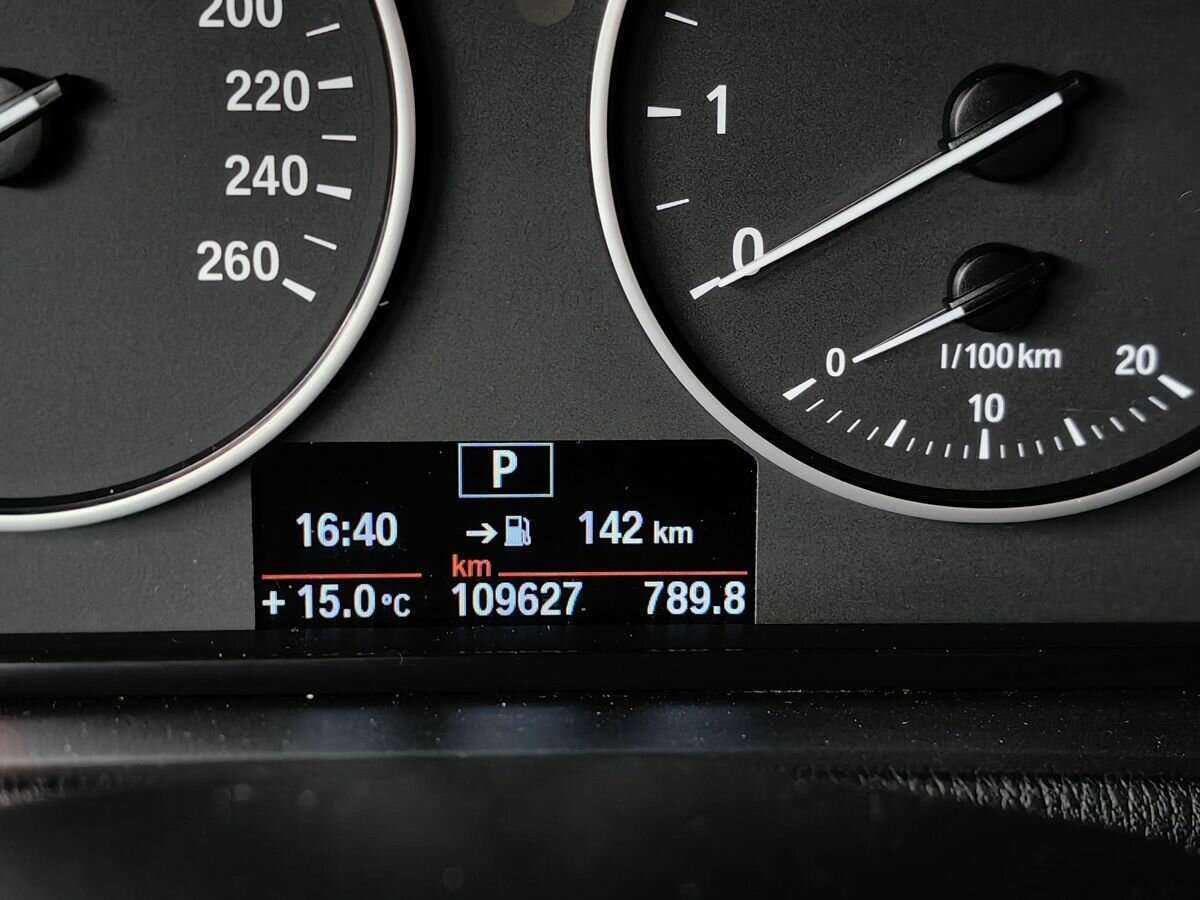 BMW X3 20i xDrive, 2014 Фото №16