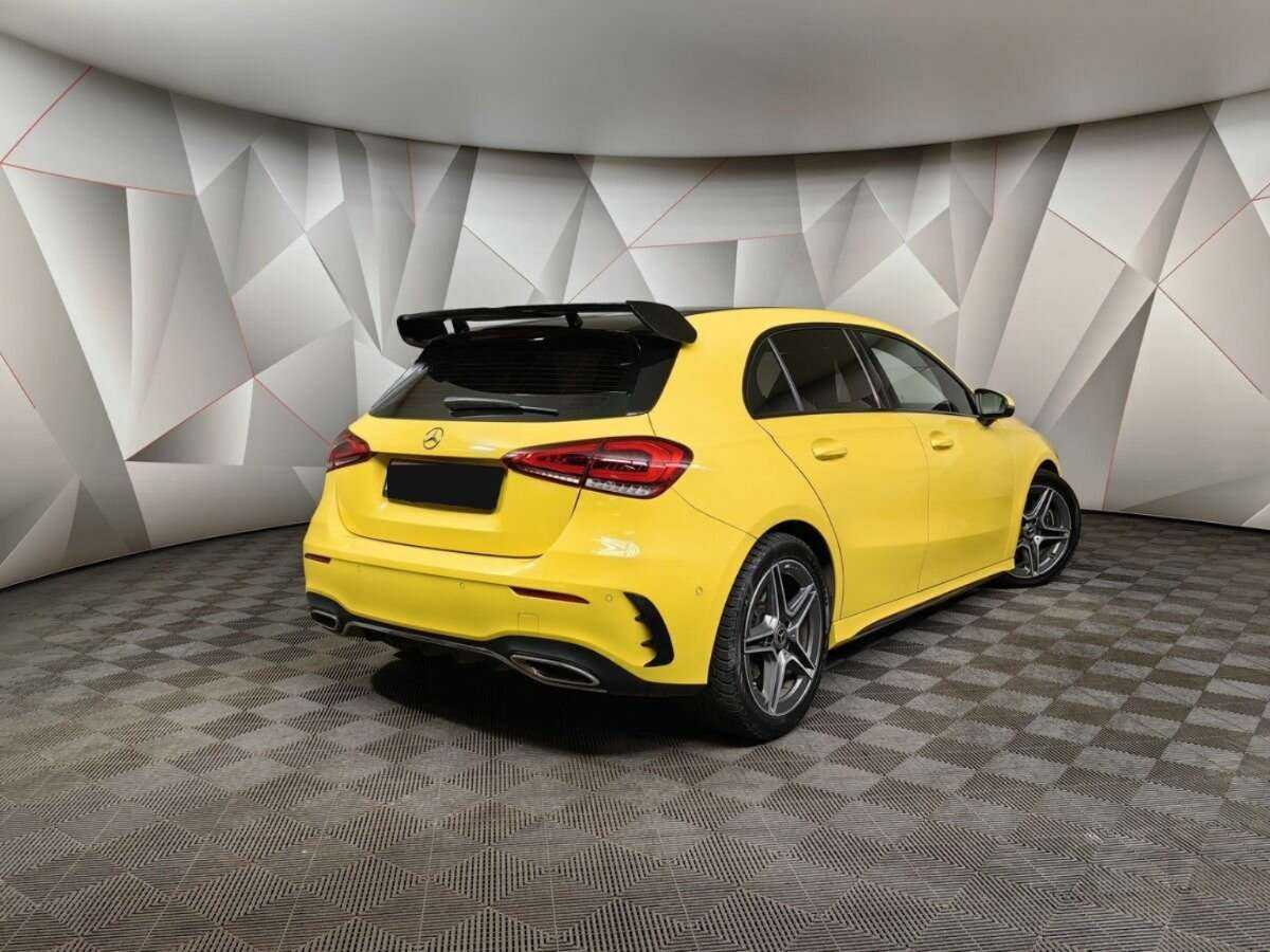 Mercedes-Benz A-Класс 220, 2019 - 60 295 км. | Фото №2