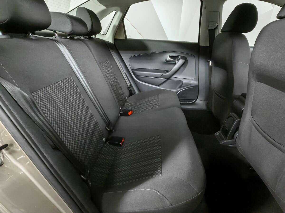 Volkswagen Polo, 2016 Фото №12