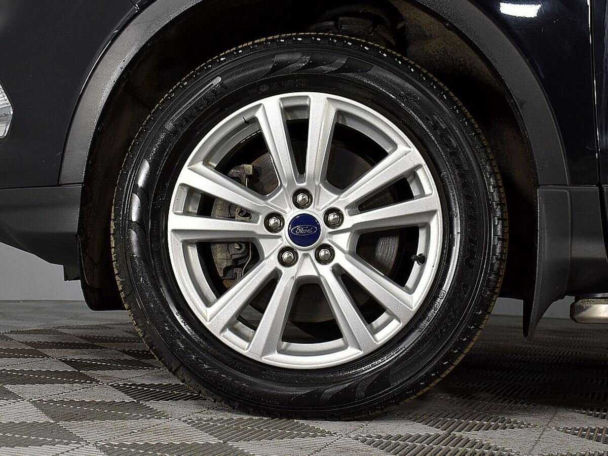 Ford Kuga, 2018 Фото №8