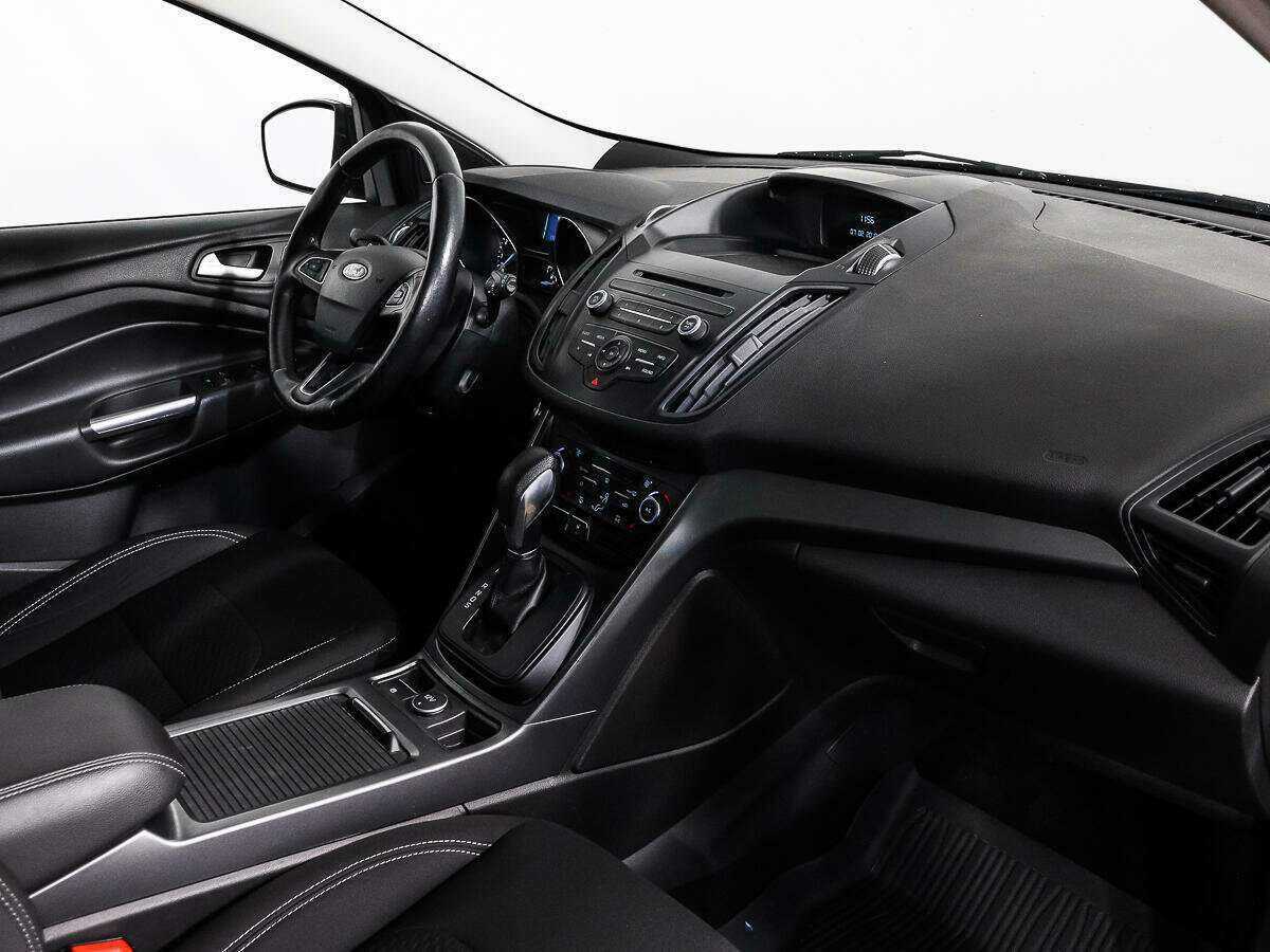 Ford Kuga, 2017 Фото №12