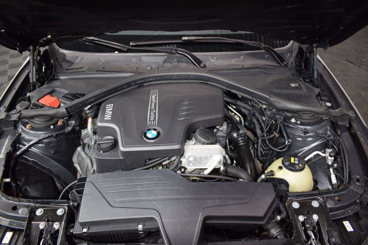 BMW 3 серии 328i, 2012 - 178 000 км. | Фото №7