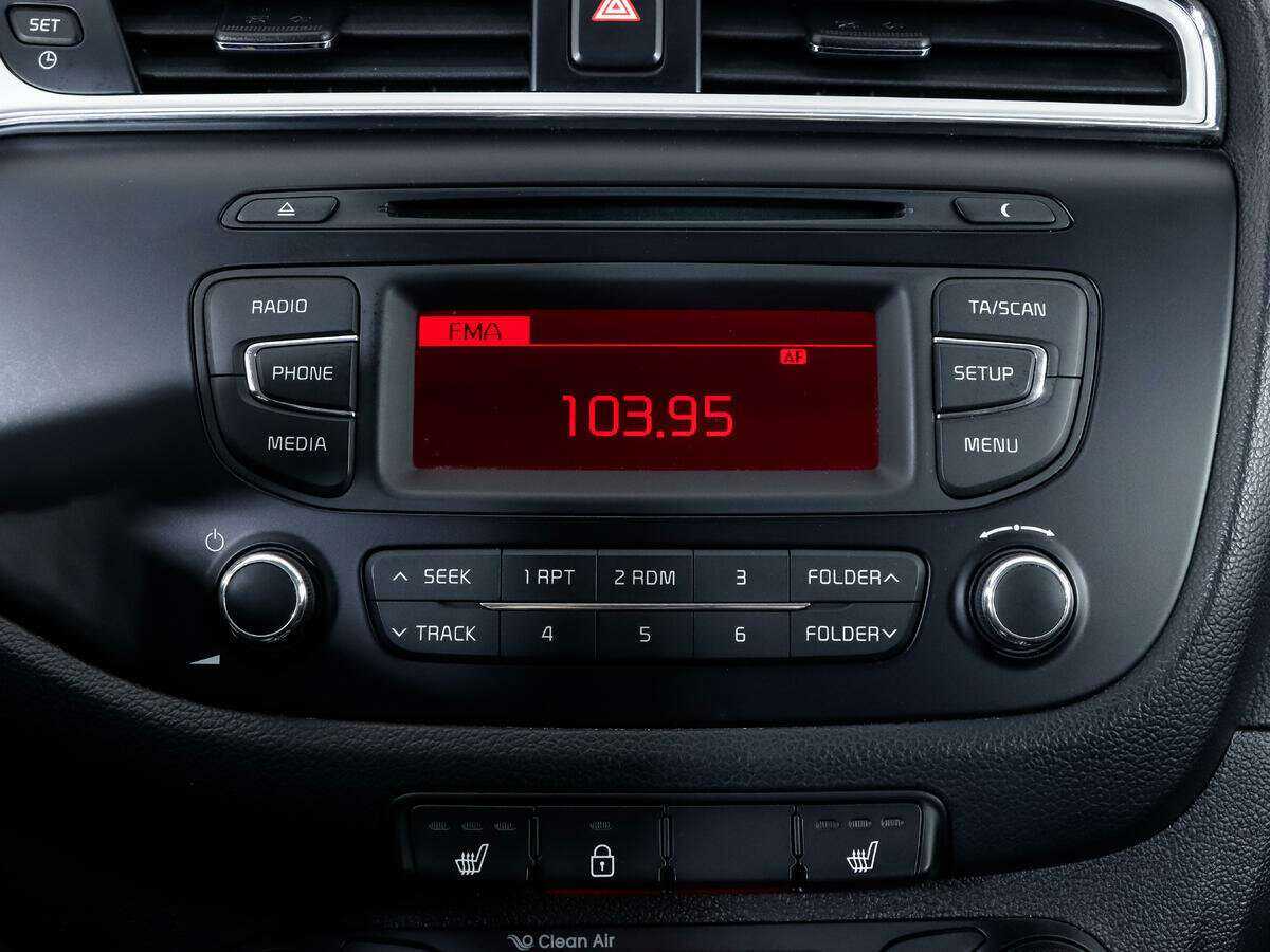 Kia Ceed, 2017 Фото №12