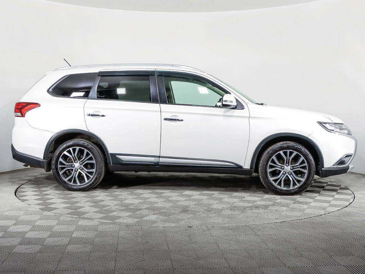 Mitsubishi Outlander, 2016 Фото №4