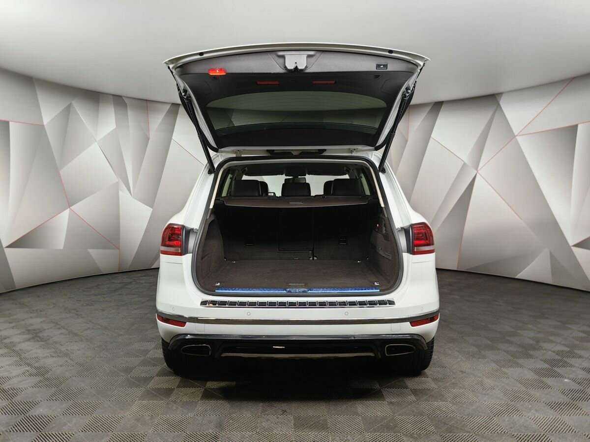 Volkswagen Touareg, 2016 Фото №18