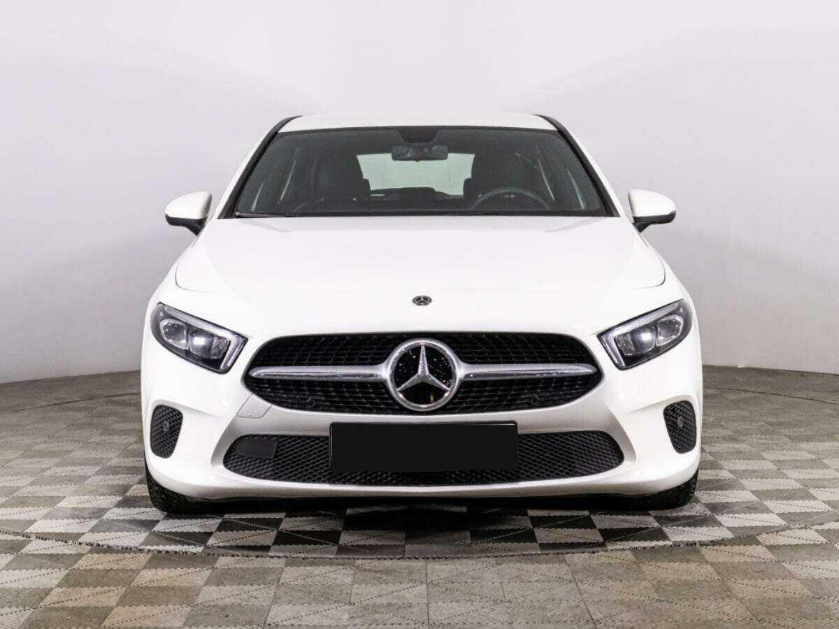 Mercedes-Benz A-Класс 200, 2018 - 82 380 км. | Фото №2