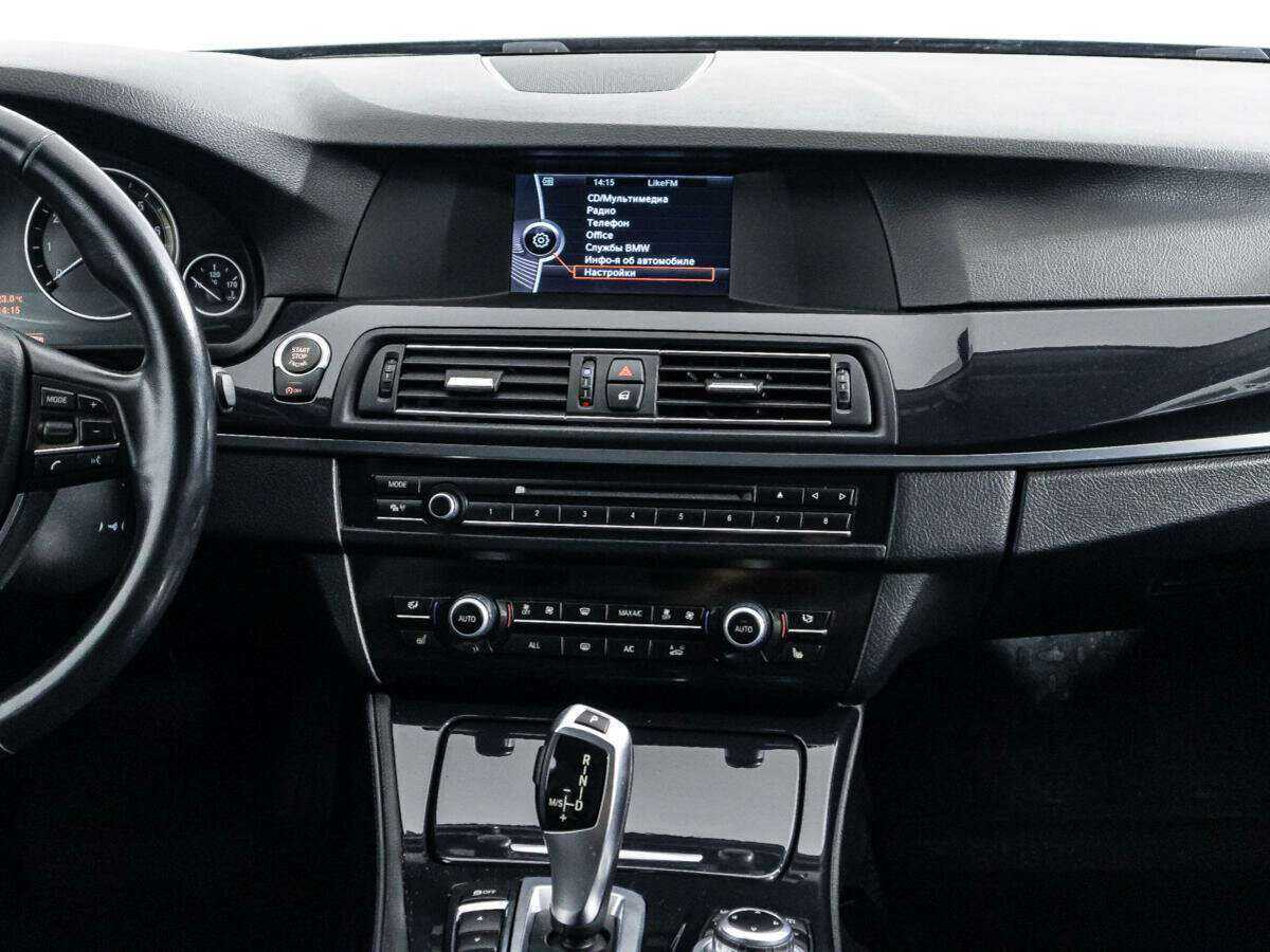 BMW 5 серии 528i, 2012 Фото №14