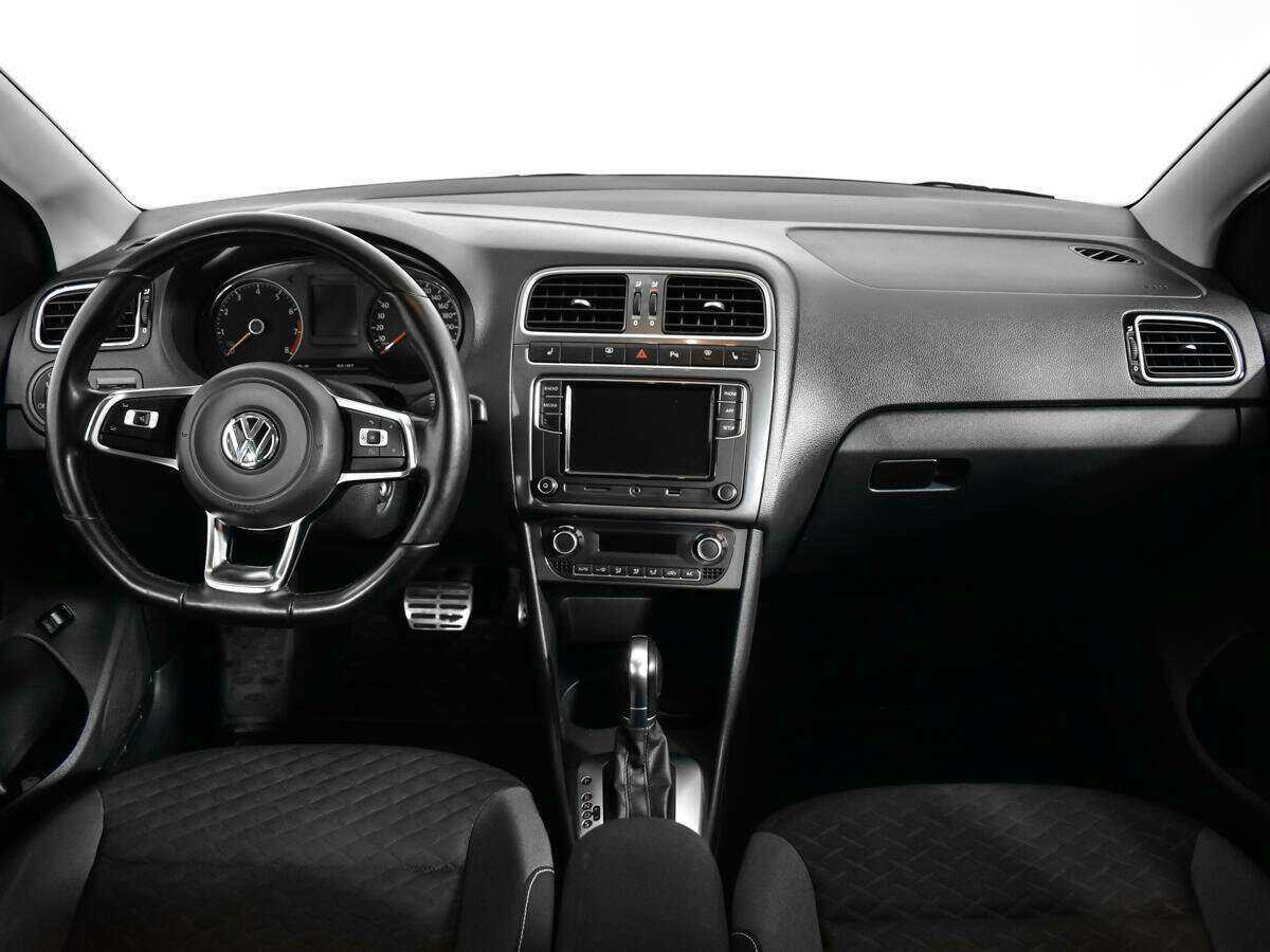 Volkswagen Polo, 2018 Фото №12