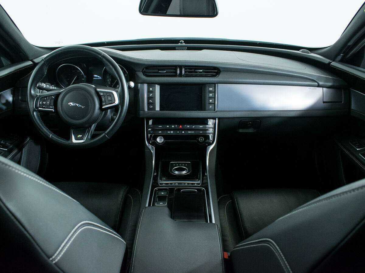 Jaguar XF, 2016 Фото №12