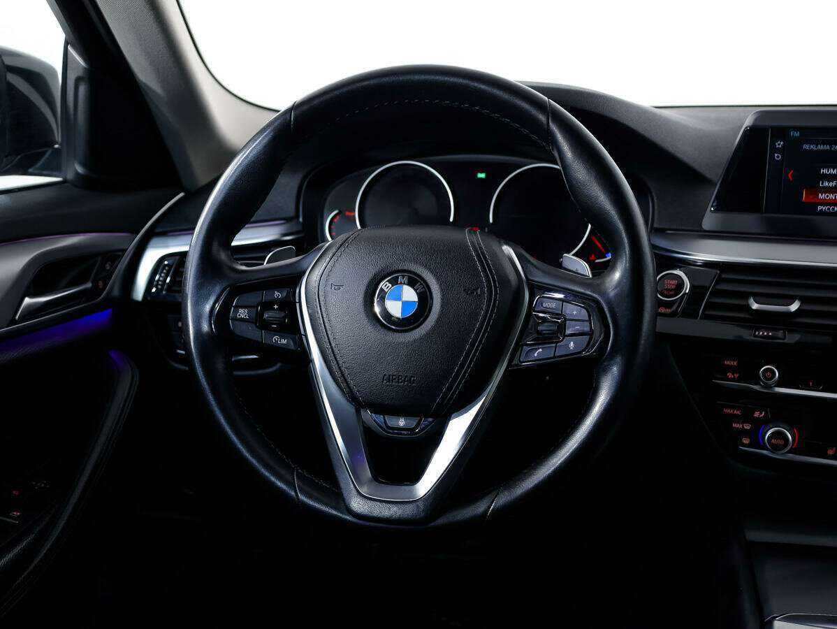 BMW 5 серии 520d, 2018 Фото №11