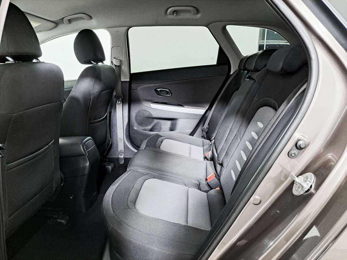 Kia Ceed, 2015 Фото №10