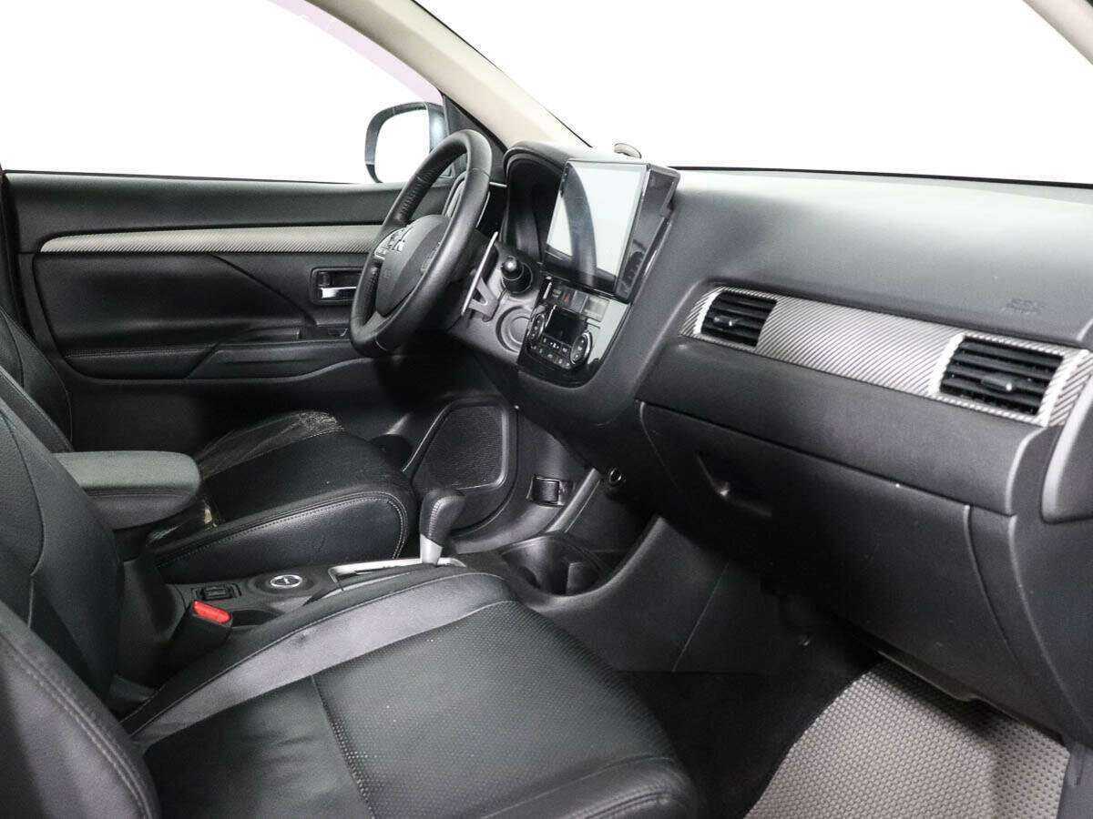 Mitsubishi Outlander, 2012 Фото №6