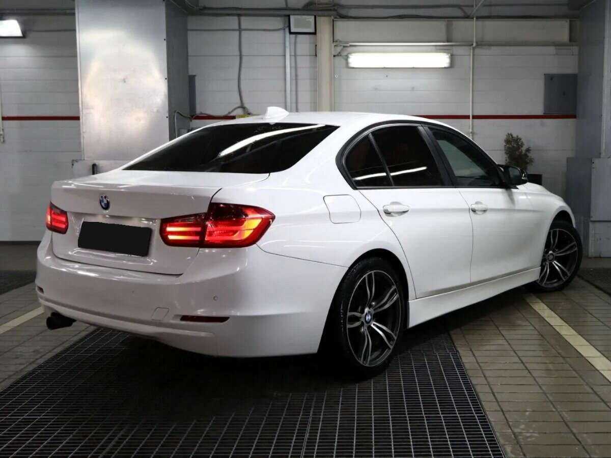 BMW 3 серии 316i, 2014 - 187 000 км. | Фото №2