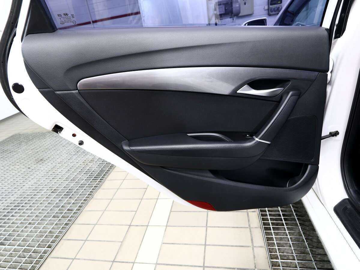 Hyundai i40, 2014 Фото №11