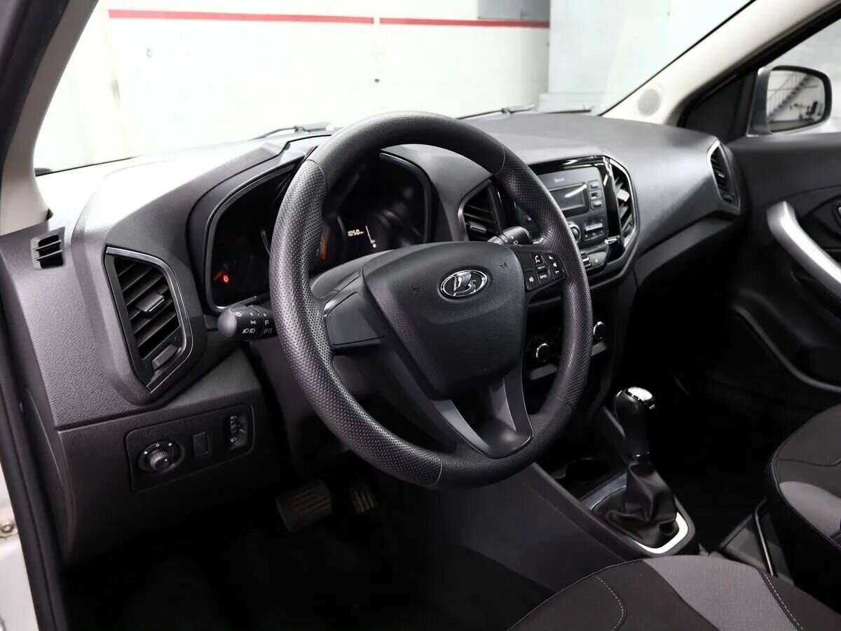 Lada (ВАЗ) XRAY Cross, 2019 Фото №6