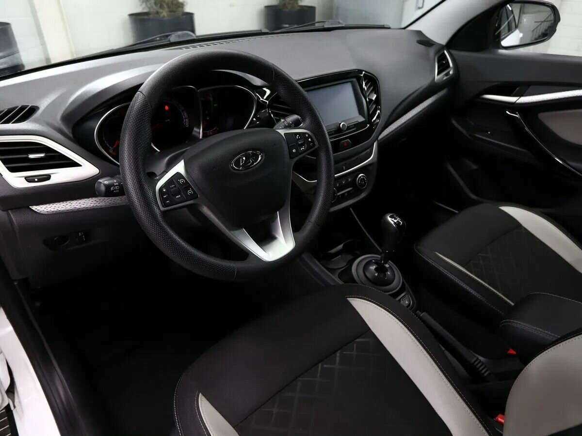 Lada (ВАЗ) Vesta SW, 2018 Фото №7