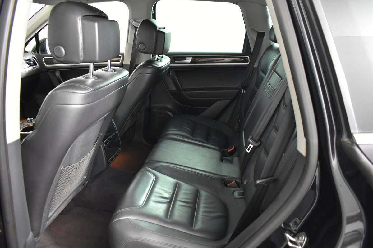 Volkswagen Touareg, 2012 Фото №15