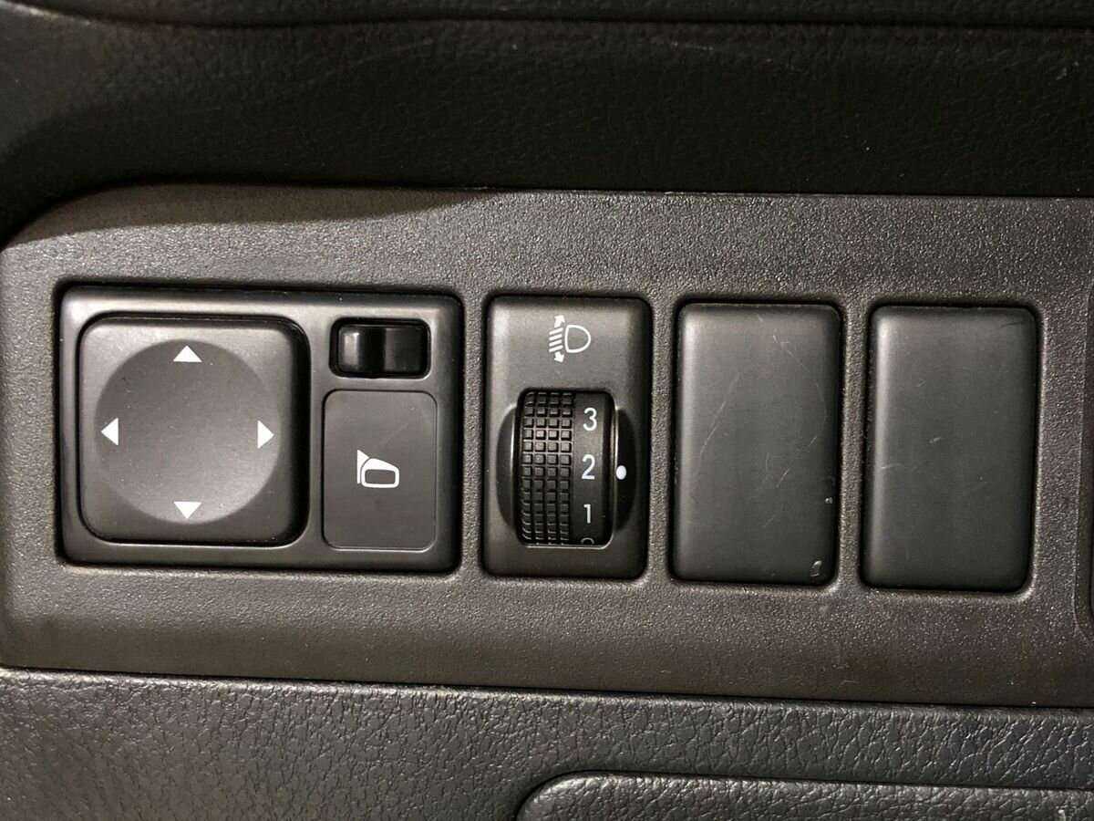 Nissan Note, 2013 Фото №13