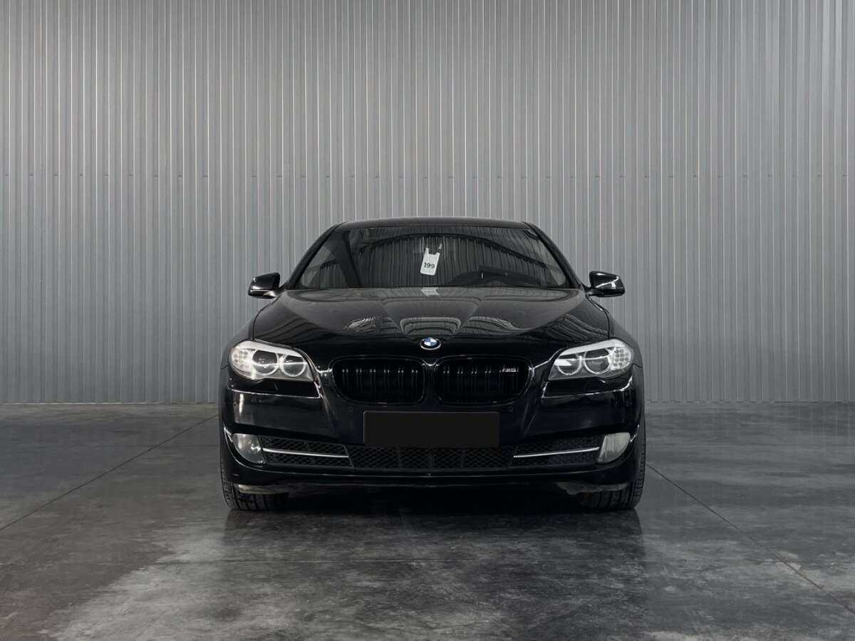 BMW 5 серии 520i, 2012 Фото №2