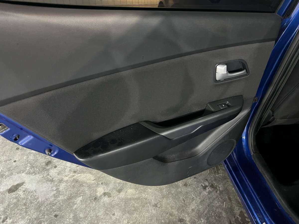 Kia Rio 5-speed, 2013 Фото №11