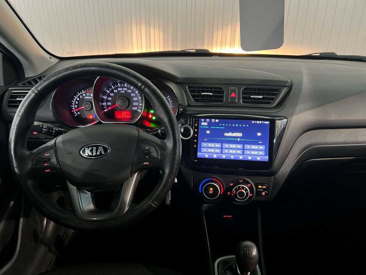 Kia Rio 5-speed, 2013 Фото №14