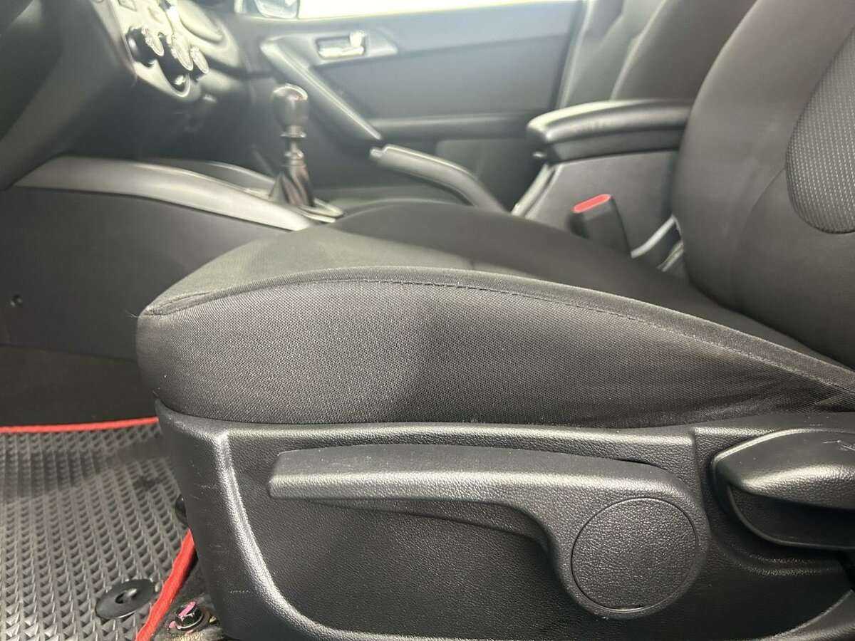 Kia Cerato 6-speed, 2013 Фото №8