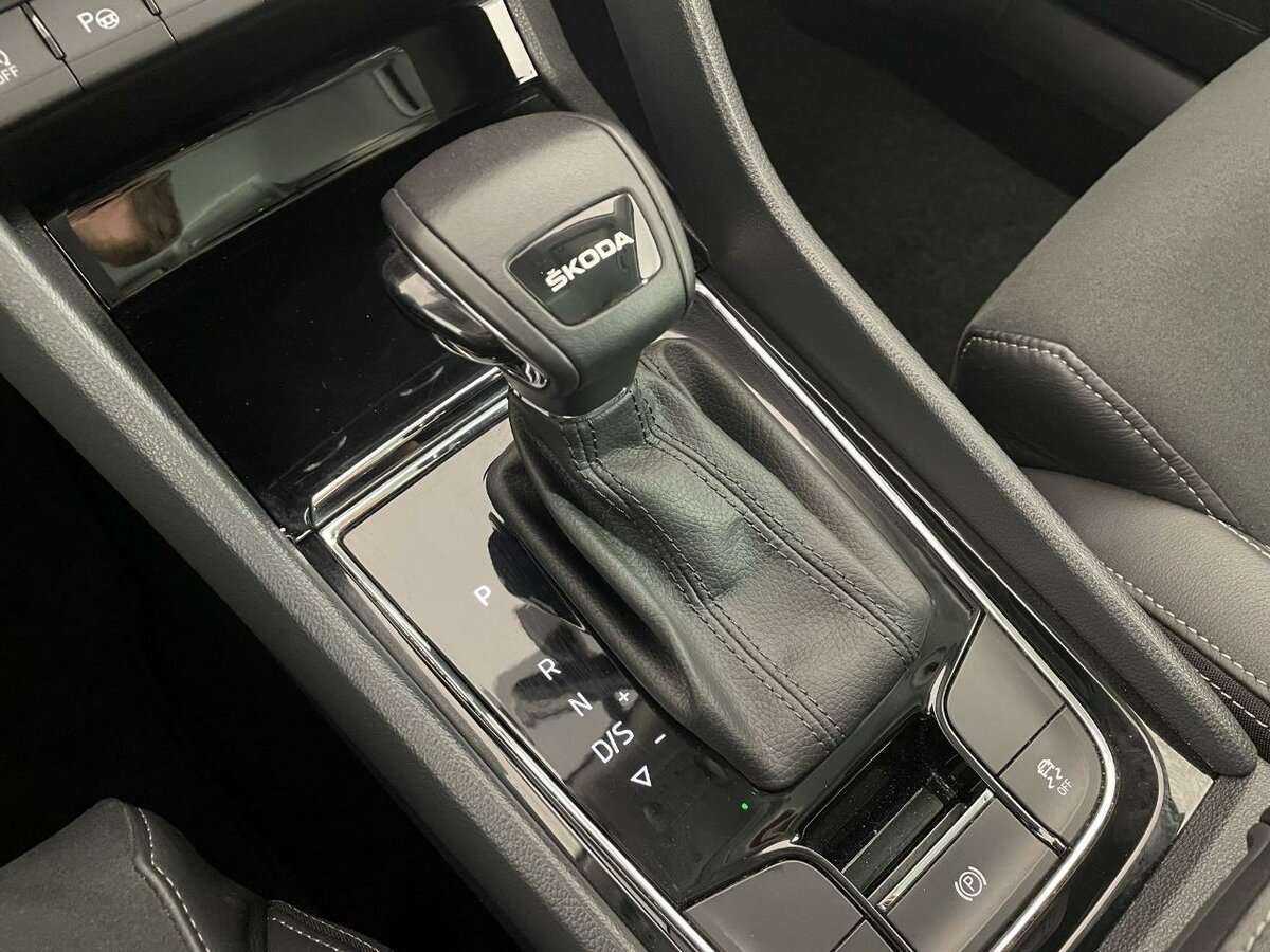 Skoda Karoq, 2020 Фото №10