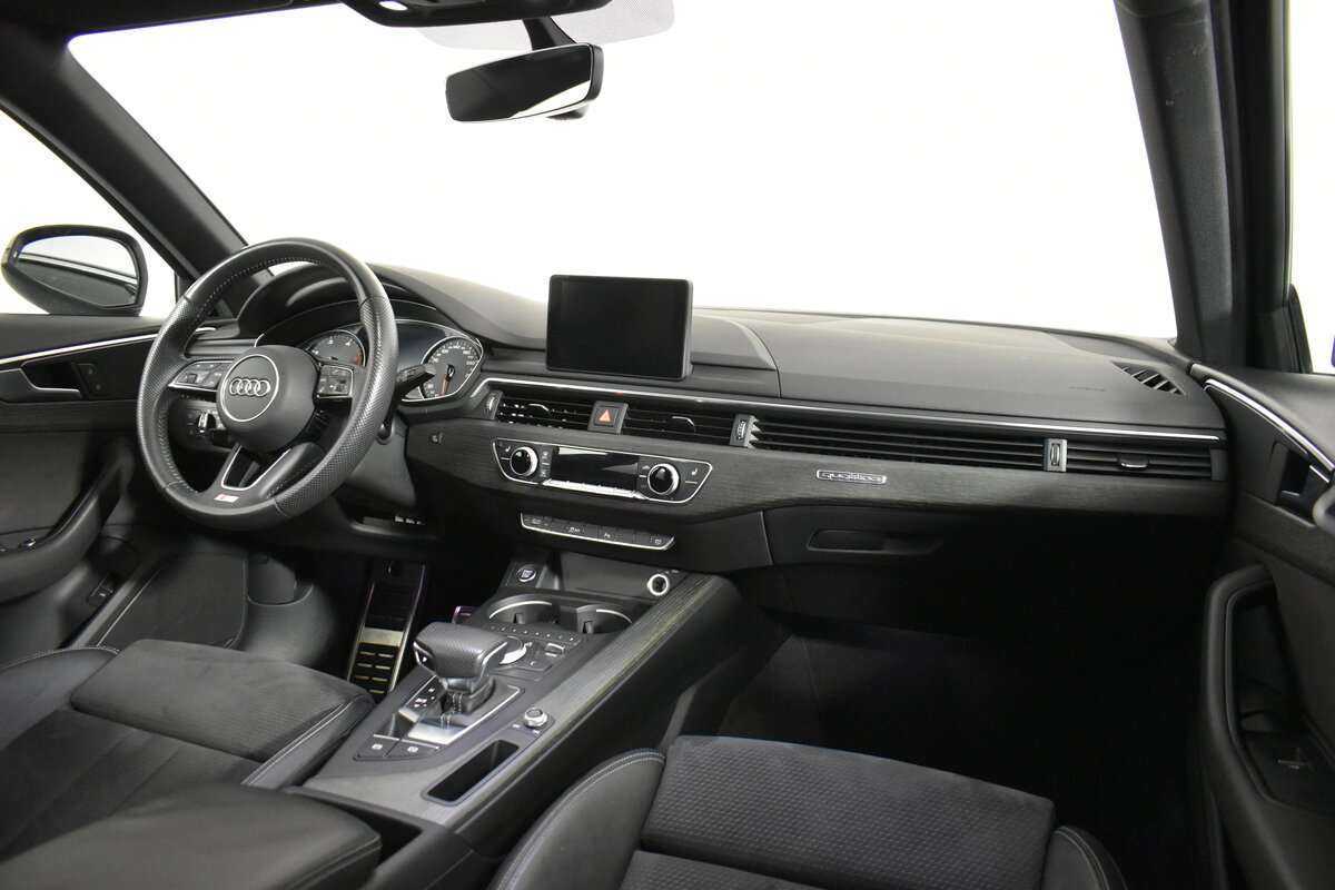 Audi A4, 2018 Фото №14