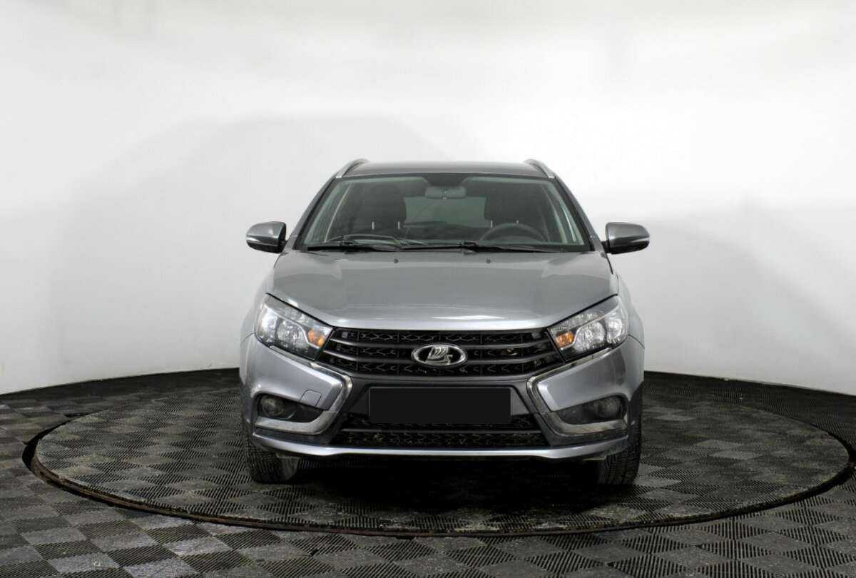 Lada (ВАЗ) Vesta SW, 2020 Фото №2