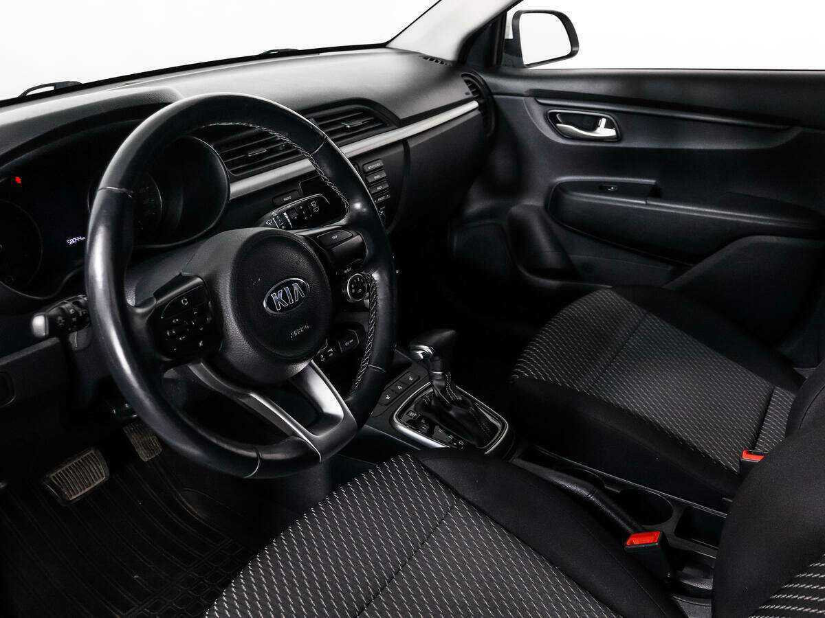 Kia Rio X-Line, 2018 Фото №9