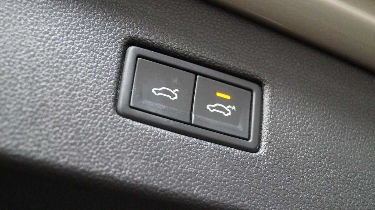 Volkswagen Tiguan, 2018 - 176 587 км. | Фото №7