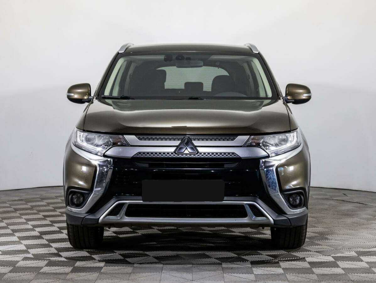 Mitsubishi Outlander, 2019 - 106 115 км. | Фото №2