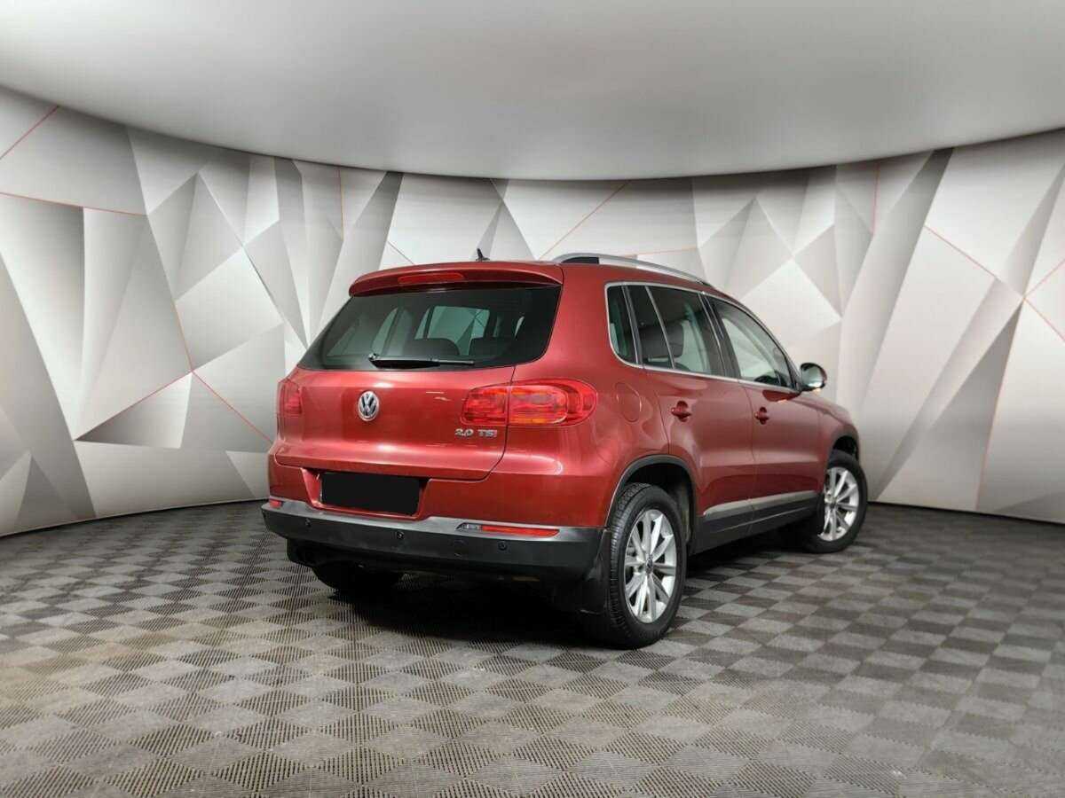 Volkswagen Tiguan, 2012 Фото №2