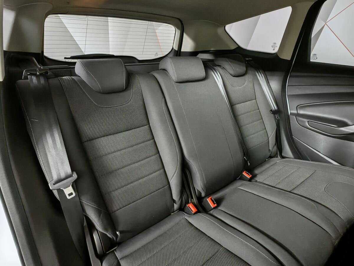 Ford Kuga, 2015 Фото №12