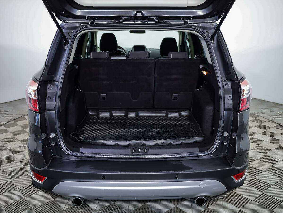 Ford Kuga, 2017 Фото №14