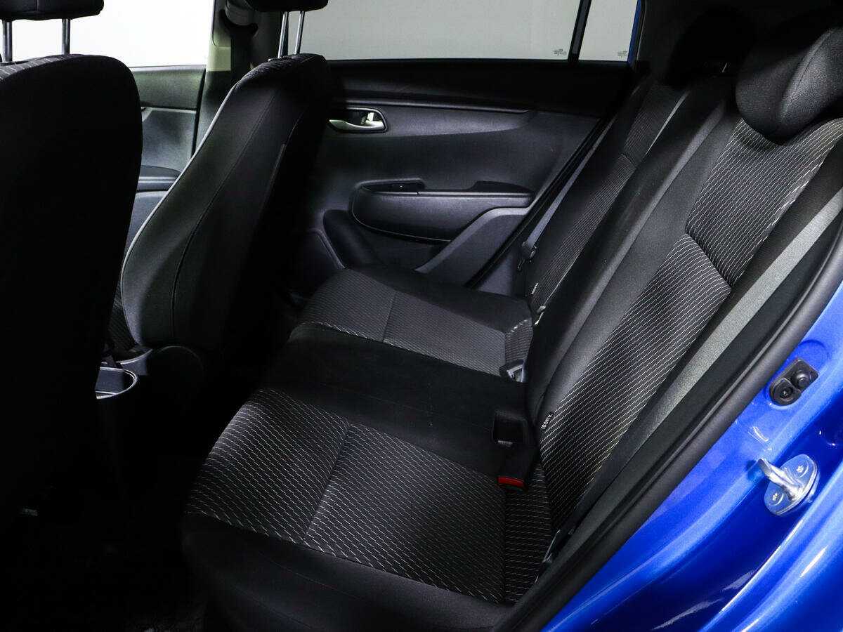 Kia Rio X-Line, 2018 Фото №8