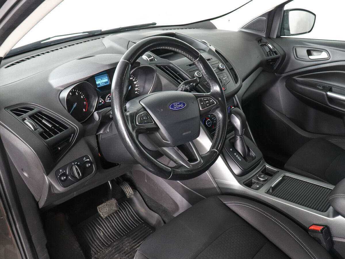 Ford Kuga, 2017 Фото №9