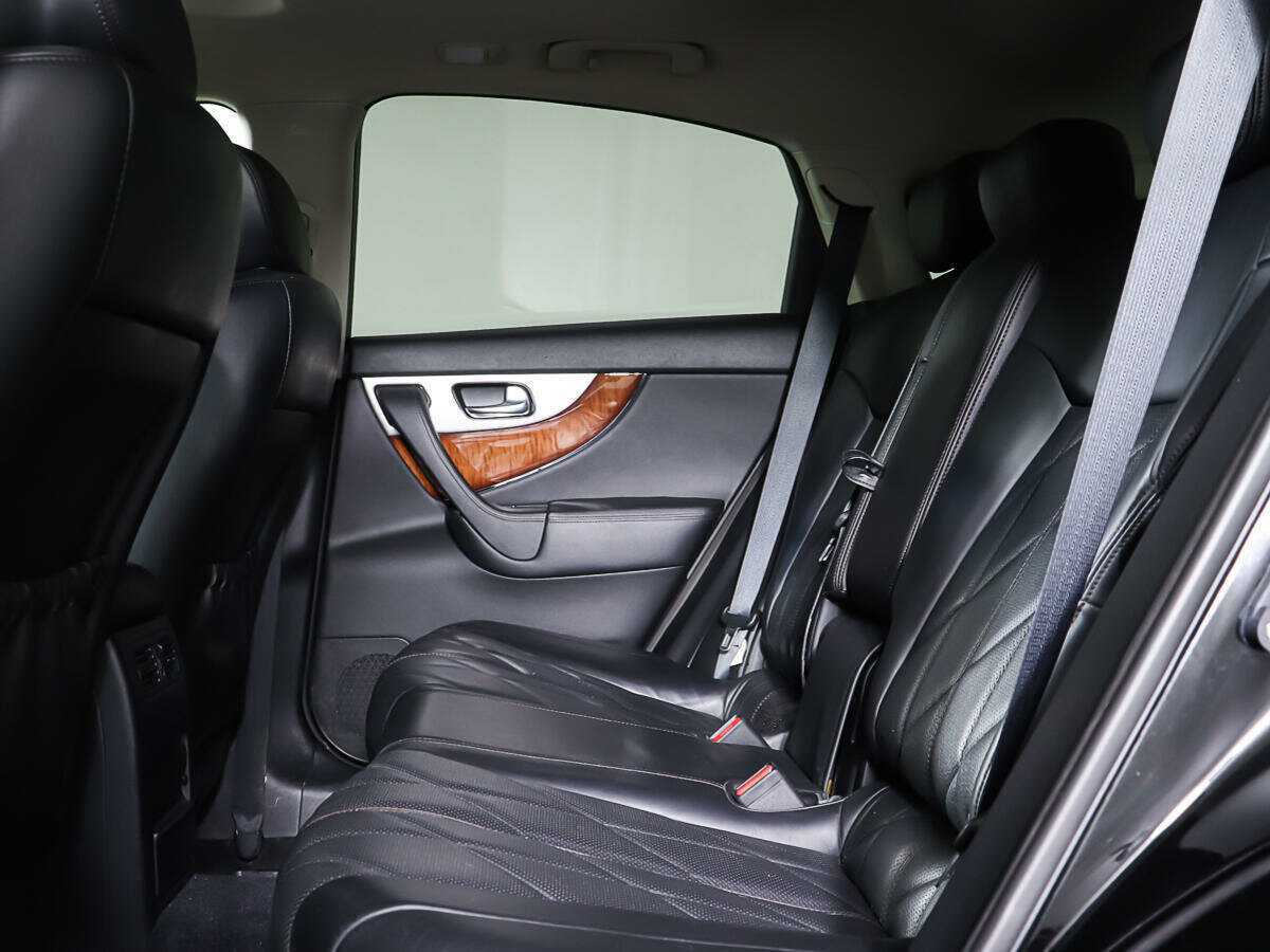 Infiniti FX37, 2013 Фото №10