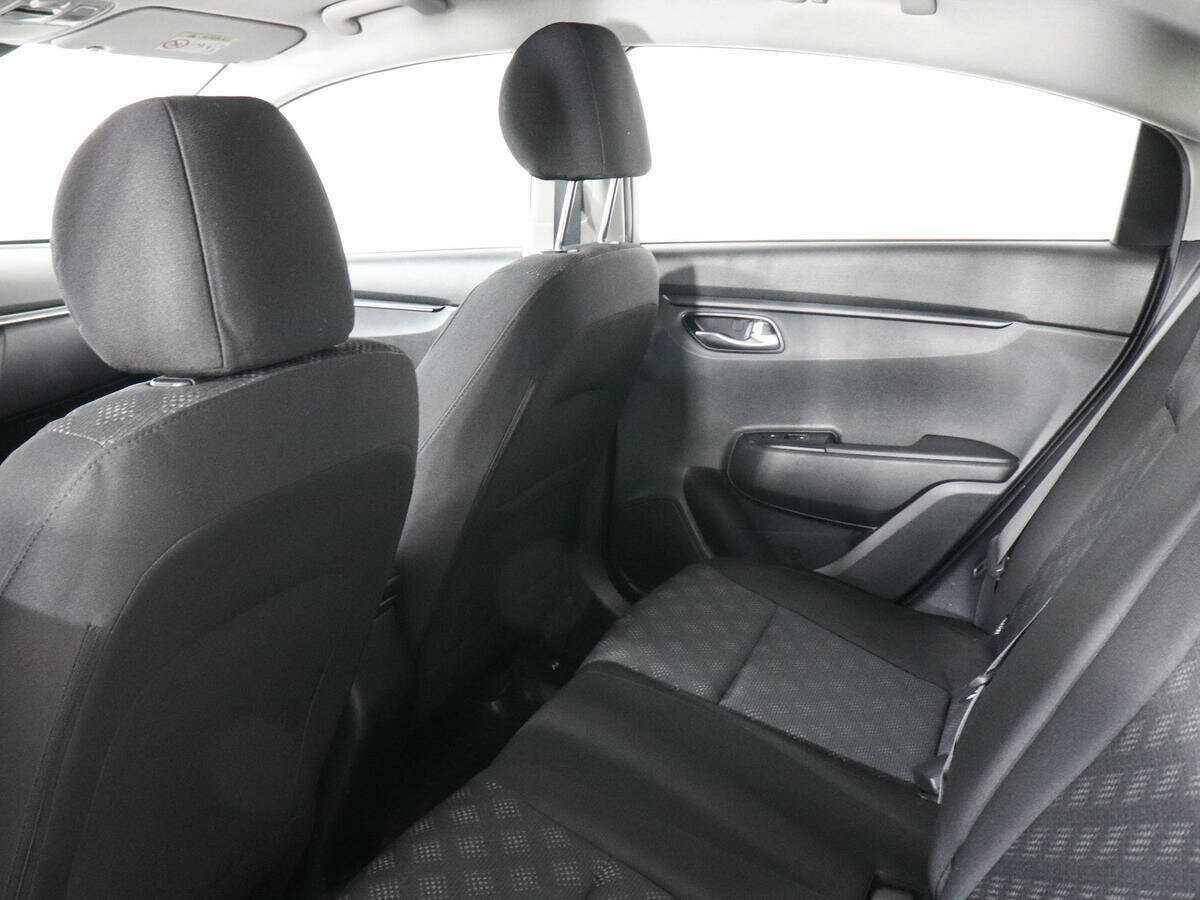 Kia Rio, 2017 Фото №12