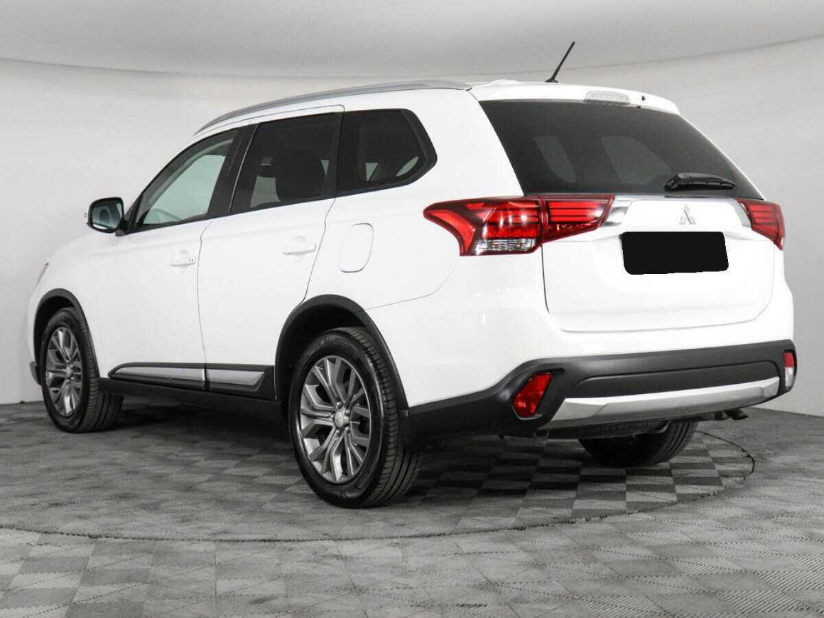 Mitsubishi Outlander, 2015 Фото №7