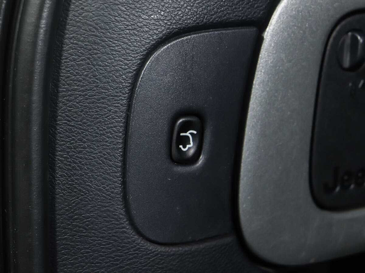 Jeep Cherokee, 2014 Фото №15