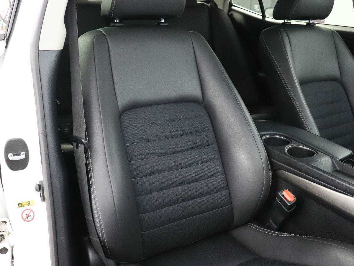 Lexus IS 250, 2015 Фото №10
