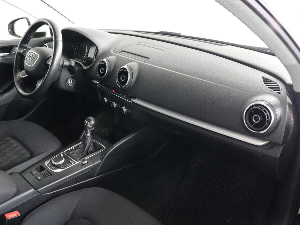 Audi A3, 2013 Фото №8