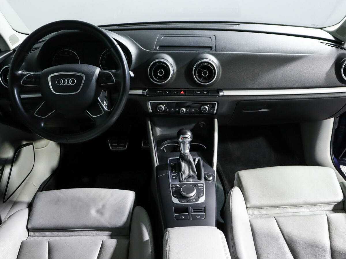 Audi A3, 2015 Фото №10