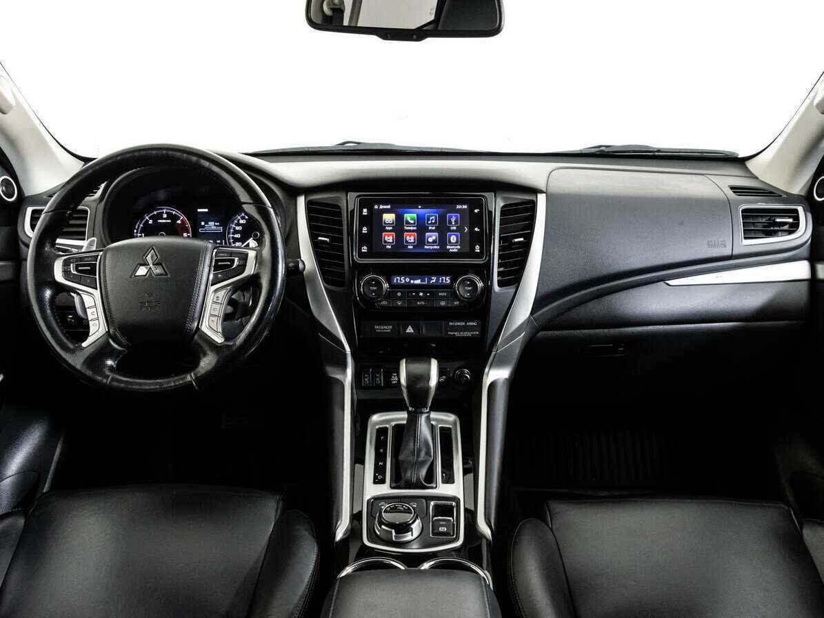 Mitsubishi Pajero Sport, 2018 - 115 161 км. | Фото №8