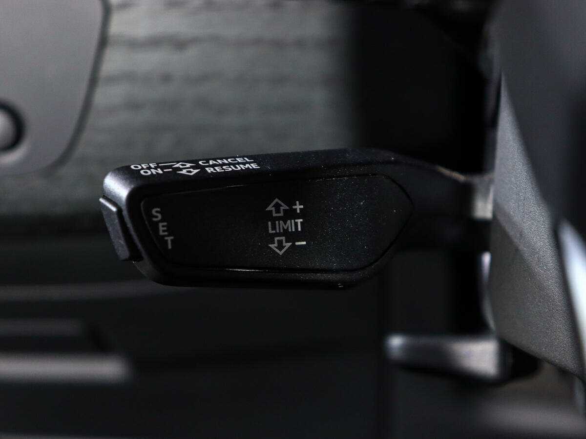 Audi A4, 2016 Фото №15