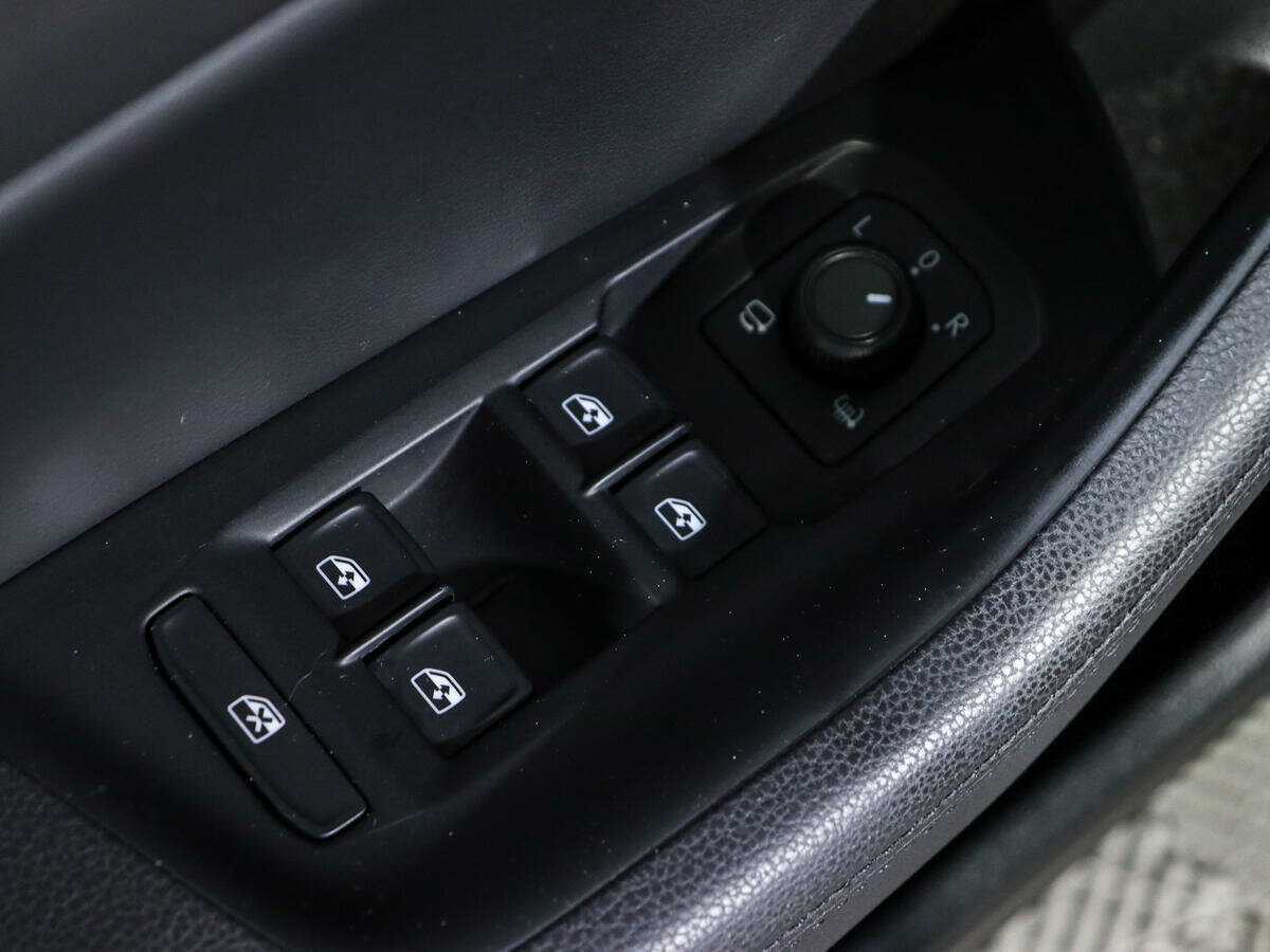 Volkswagen Passat, 2017 Фото №16