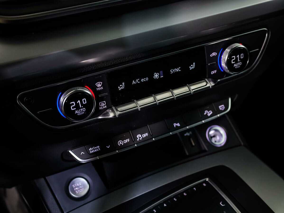 Audi Q5, 2018 Фото №14