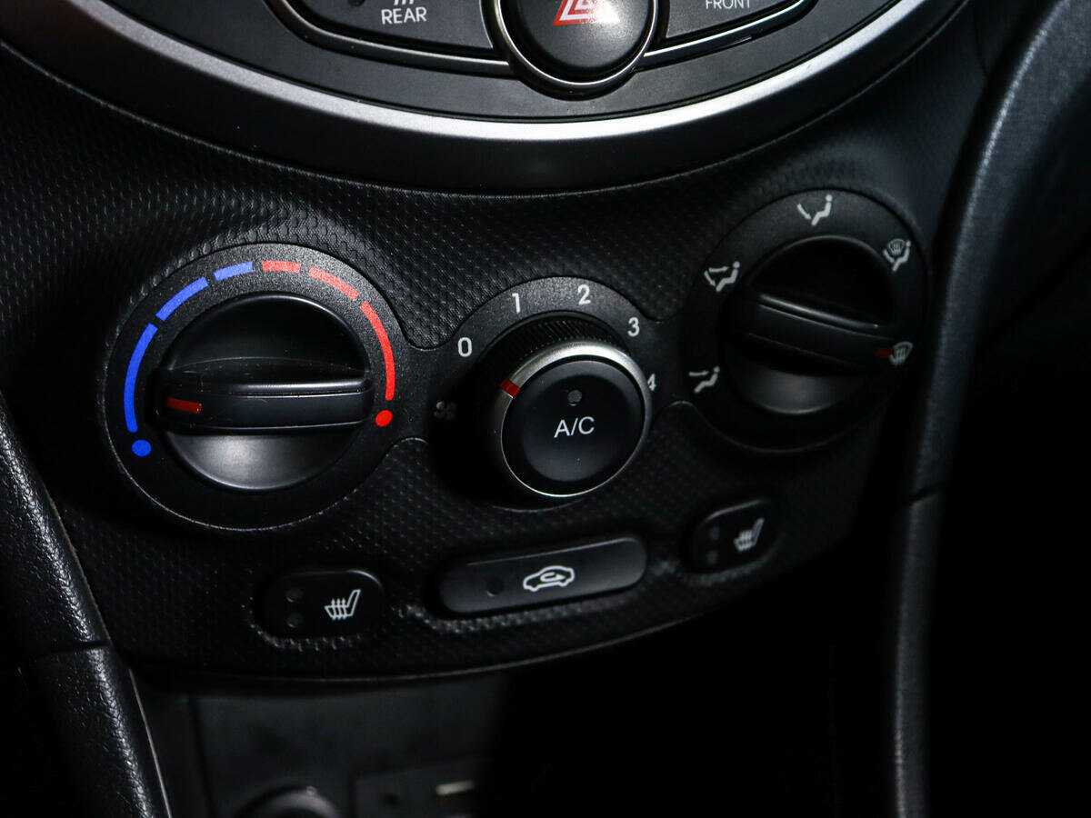 Hyundai Solaris, 2015 Фото №18